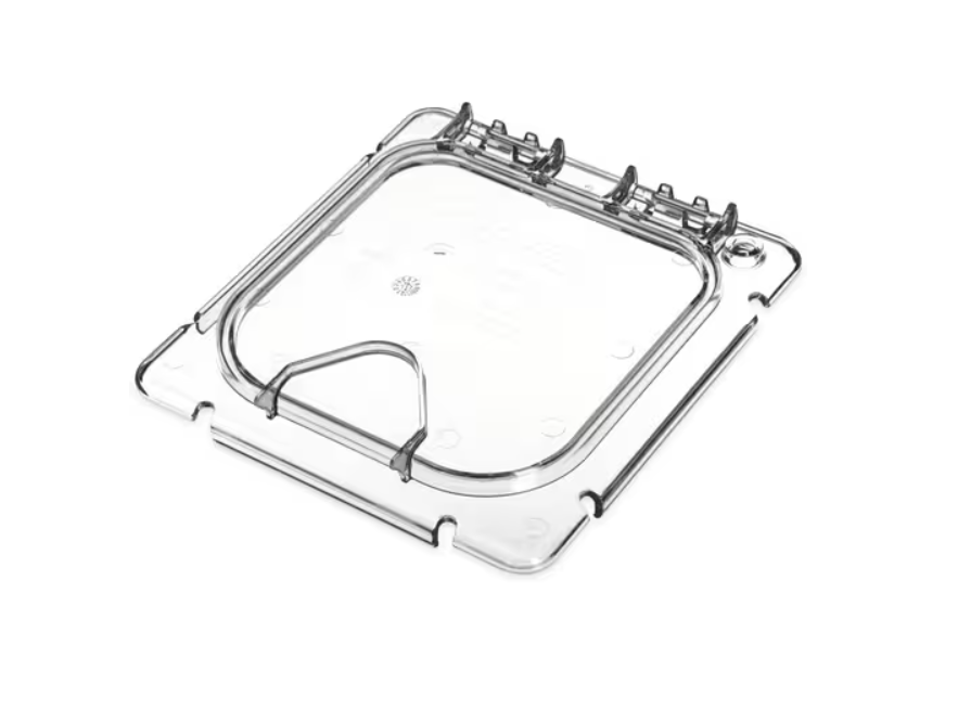 Protect and access food easily with the Clear Coldmaster EZ Access Lid One Sixth Size CM10318Z07. This dishwasher safe polycarbonate hinged lid features a secure snap on design with no notch and is ideal for restaurants, buffets, catering operations, and commercial kitchens.