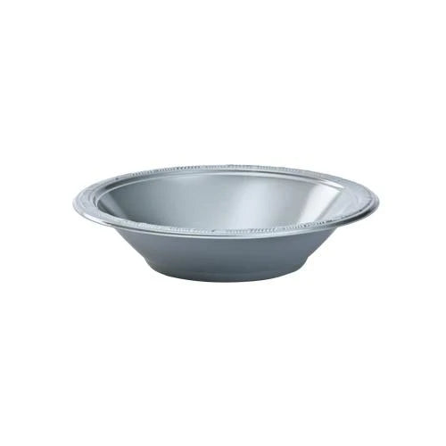 15oz plastic bowls in silver and gold, perfect for weddings, parties, and events. Durable, disposable, and elegant design for easy serving and cleanup. Ideal for upscale and casual occasions.