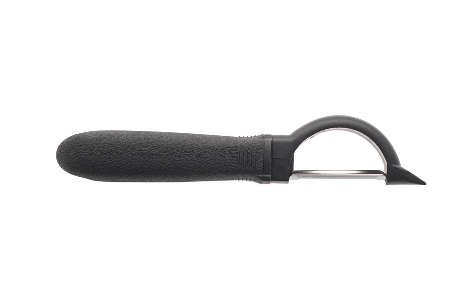 7-5/8" black swivel peeler stanton trading with a straight stainless steel blade and an easy-grip textured handle, designed for efficient peeling of fruits and vegetables.