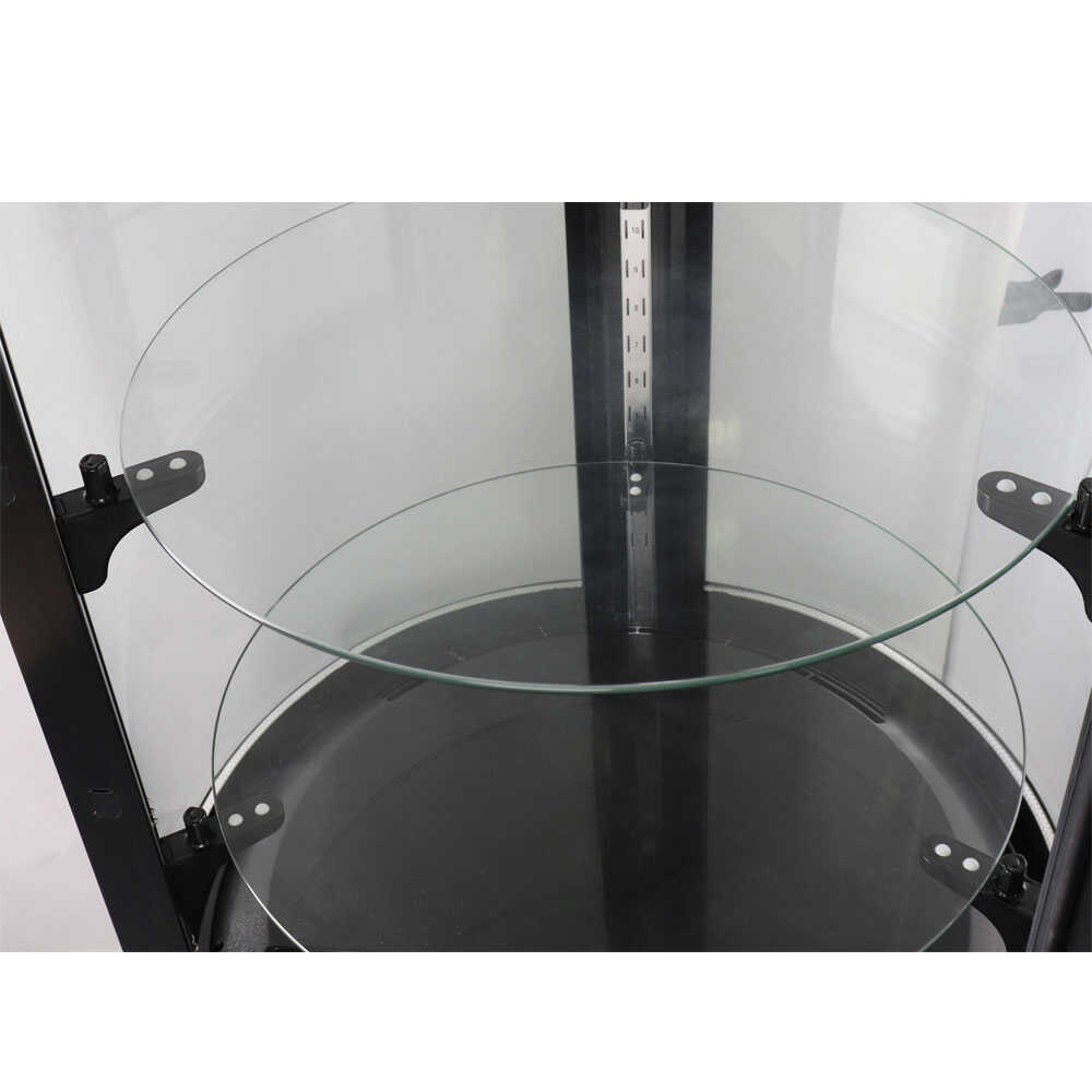 Marchia MVSR400 Refrigerated Curved Glass Cake Display Case. Features a spacious design with curved glass for elegant, efficient showcasing and cooling of cakes and desserts.