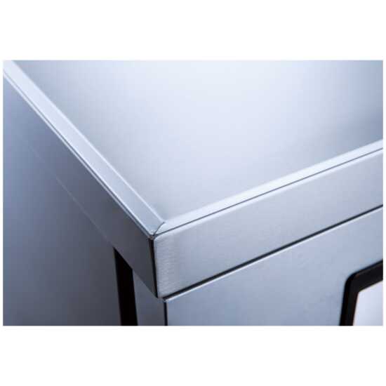 The Coldline CB36 is a 36-inch two-drawer refrigerated chef base equipment stand, providing convenient, accessible storage for ingredients while supporting kitchen equipment on a sturdy base.