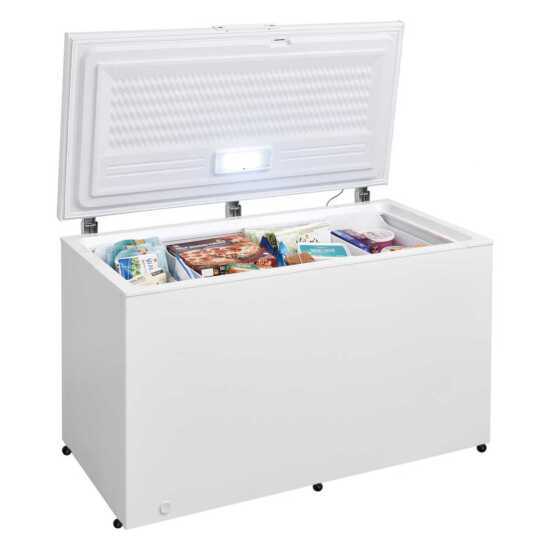 Coldline CF60 60" Commercial Chest Freezer, 15.0 cu. ft., offers expansive storage for bulk frozen goods in commercial environments. Ideal for high-volume use, it ensures easy access and organized storage.






