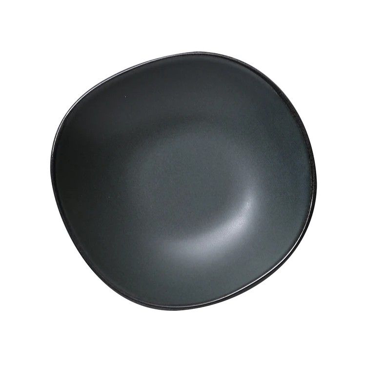 Yanco Salad Bowl CH-308 combines durability with a refined aesthetic, making it a versatile choice for any dining setting. Crafted from high-quality porcelain, this 8 1/2-inch bowl features a deep green color with a matte finish, creating a sophisticated presentation for salads, pasta, and more. Its sturdy design ensures longevity, making it ideal for restaurants, cafes, and hospitality venues.