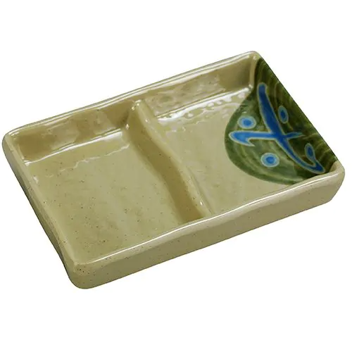 Yanco Double Divided Sauce Dish JP-4031 is a perfect solution to serve sauces, dips, spices, and herbs that accompany the oriental dishes in your food-serving establishment. Thanks to the high-quality, reliable and affordable melamine material, these sauce dishes can With stand the heavy commercial use. While looking like they are handmade ceramics such dishes won't chip, break, or stain. The Japanese collection is performed in Japanese style, that will perfectly fit most of the establishments' designs.