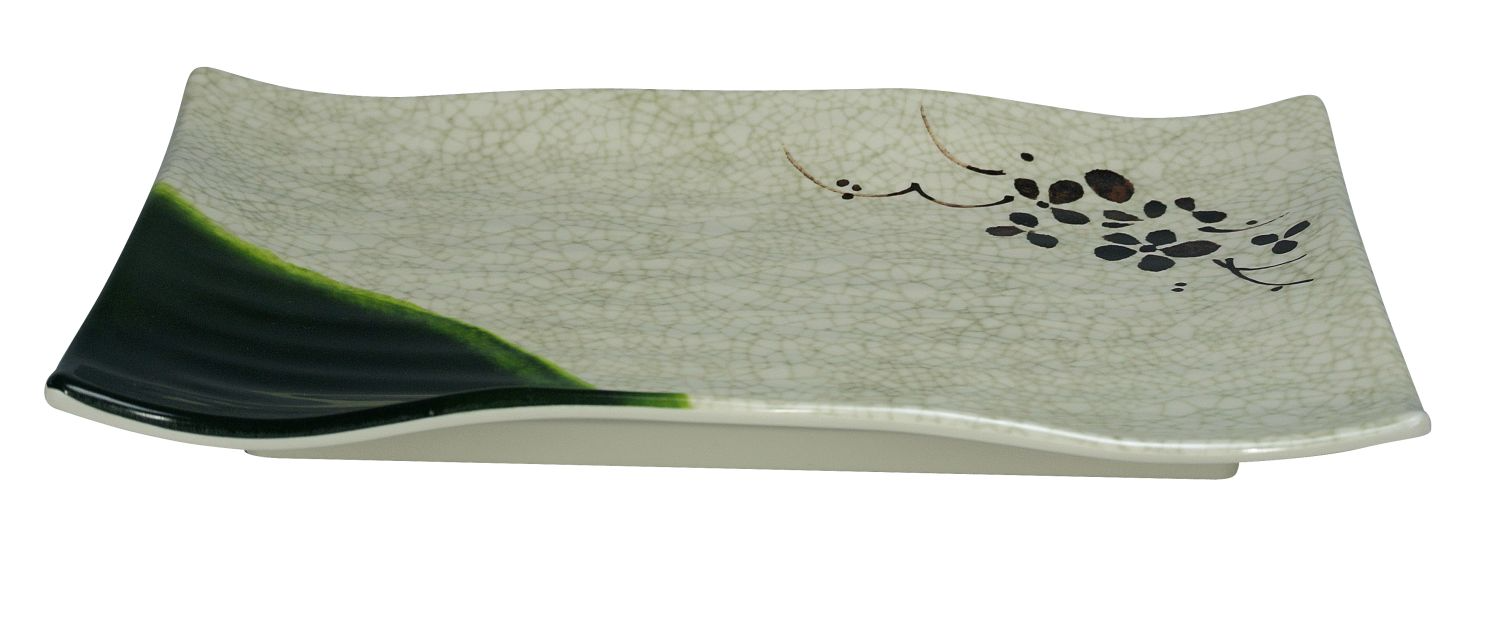 Yanco Rectangular Ripple Plate HO-2416 It is made from durable and reliable melamine material, which makes the plate look like ceramics. You can use this stylish plate to serve any dish you want. For example, you can use it for serving tortillas, rice, noodles, appetizers or hot meals. The Honda collection has an elegant and stylish design. Performed in gray color, it will perfectly fit any restaurant environment. 