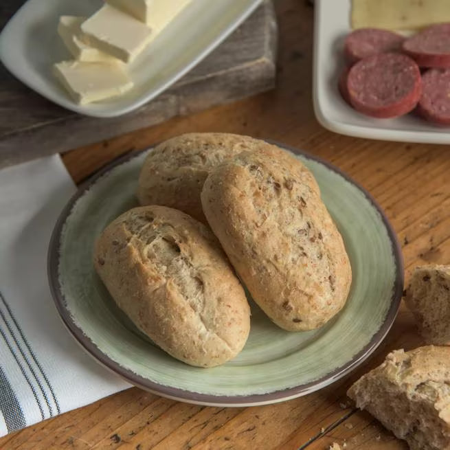 7 Inch Jade Melamine Bread and Butter Plate with commercial grade, break resistant construction. Ideal for serving bread, pastries, desserts, and appetizers in restaurants, catering, and home dining.