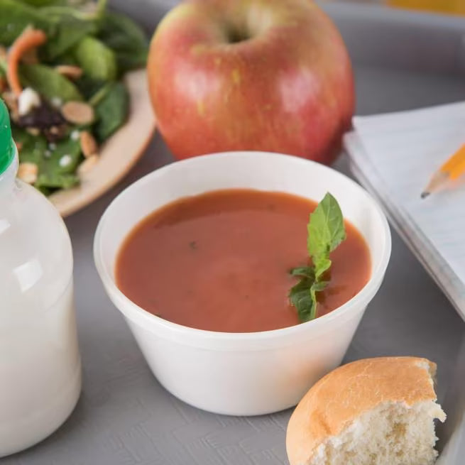 8.4 oz White Polycarbonate Bouillon Bowl Cup with scratch resistant surface and break resistant construction. Ideal for soups, bouillon, chili, restaurants, catering, and commercial foodservice.