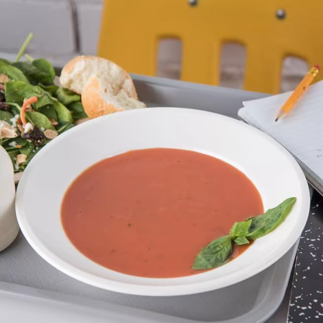 12 oz White Polycarbonate Soup Salad Broth Bowl with scratch resistant surface and break resistant construction. Ideal for soups, salads, restaurants, catering, and commercial foodservice.