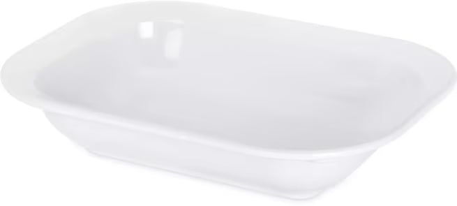 28 oz White Melamine Rectangle Baker Server with commercial grade durability and traditional styling. Stain resistant, chip resistant, and temperature insulated for restaurants, cafes, catering, buffets, and home dining.