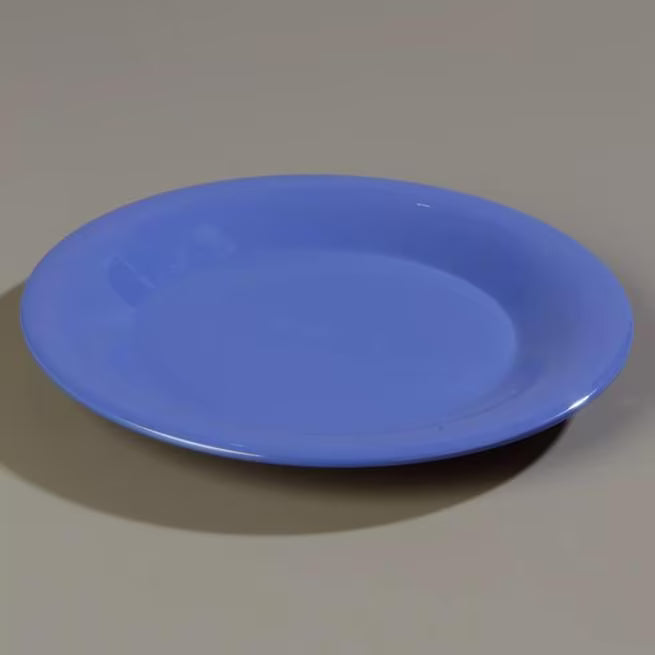 9 Inch Ocean Blue Sierrus Melamine Wide Rim Dinner Plate with commercial grade durability, shatter resistant construction and temperature insulated design. Ideal for restaurants, cafes, hotels, catering and home dining.
