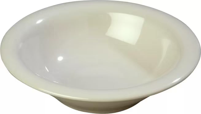 8 oz Bone Sierrus Melamine Rimmed Bowl with commercial grade durability, shatter resistant construction and temperature insulated design. Ideal for soups, salads, pasta, grain bowls and foodservice applications.