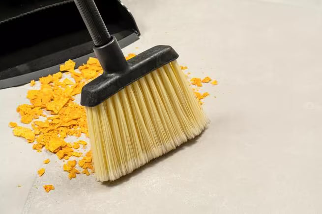 12 Inch Natural Duo-Sweep Flagged Angle Broom Head with flagged synthetic bristles and a 12 Inch flare edge. Color coded design helps reduce cross contamination in commercial cleaning environments.