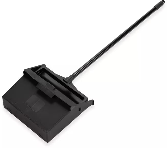 30 Inch Black Duo-Pan Upright Dust Pan with a pivoting design, serrated yoke, low-profile edge and locking pan for efficient, spill-free commercial debris collection.