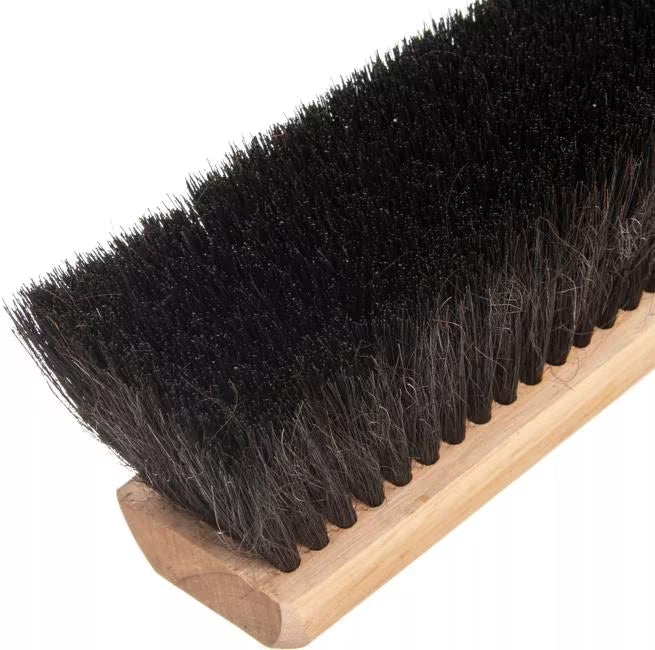 18 Inch Black Flo-Pac Horsehair Blend Floor Sweep with a durable hardwood block and Tampico natural bristles. Controls dust and fine particles while sweeping heavier debris in commercial environments.