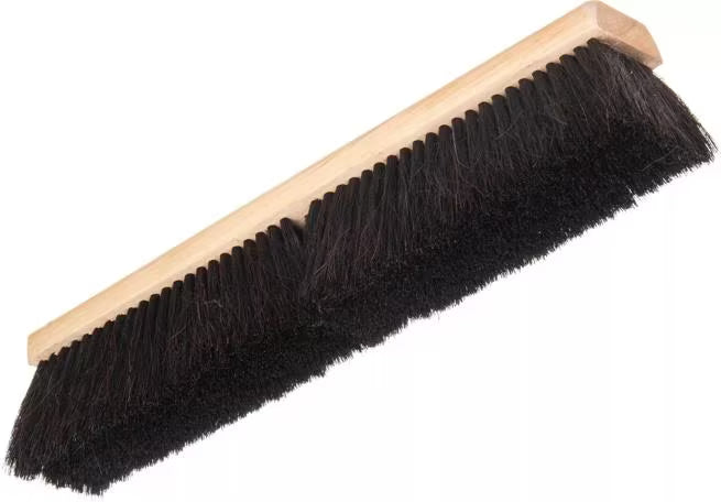 18 Inch Black Flo-Pac Horsehair Blend Floor Sweep with a durable hardwood block and Tampico natural bristles. Controls dust and fine particles while sweeping heavier debris in commercial environments.