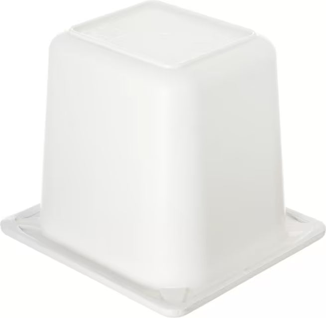 Keep cold foods safely chilled with the One Sixth Size White Coldmaster Deep Food Pan 1 Quart CM110402. This insulated gel filled food pan maintains temperatures for up to 8 hours without ice and is ideal for condiments, toppings, sauces, salad bars, restaurants, buffets, and commercial kitchens.