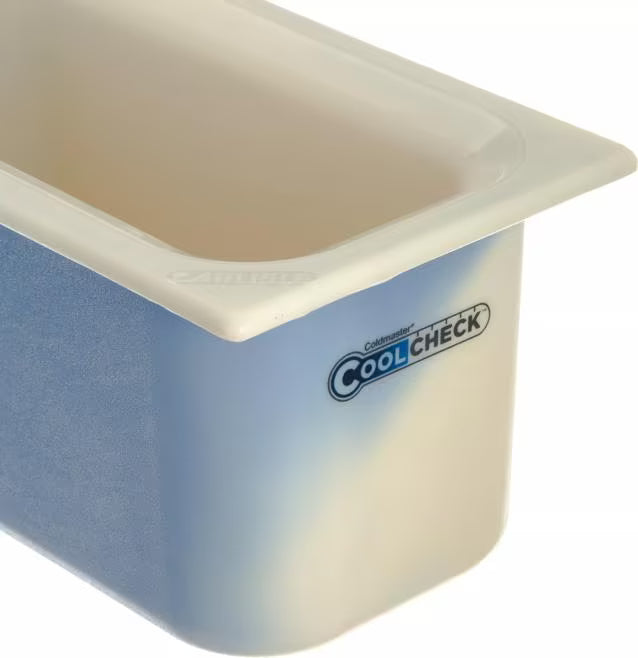 Monitor cold food temperatures with the 4 Quart White Blue Coldmaster CoolCheck Third Size Food Pan CM1102C1402. CoolCheck technology provides a visual temperature indicator while refrigerant gel keeps food at or below 40°F for up to 8 hours.