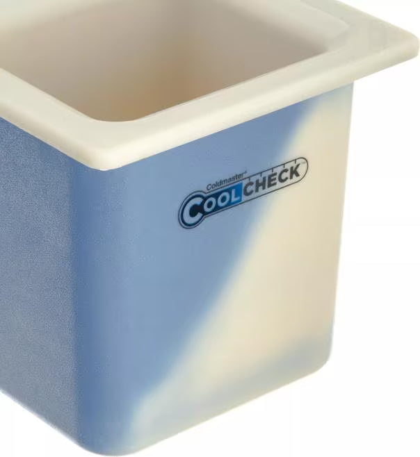 Monitor cold food temperatures with the 1.7 Quart White Blue Coldmaster CoolCheck Sixth Size High Capacity Food Pan CM1105C1402. CoolCheck technology visually indicates temperature changes while refrigerant gel keeps food at or below 40°F for up to 8 hours.