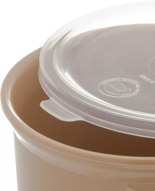 Serve condiments, sauces and sides with the 1.2 Quart Beige Classic Crock with Lid 030106. Durable SAN construction resists staining, breaking, chipping and scuffing while the included translucent snap on lid provides convenient coverage.