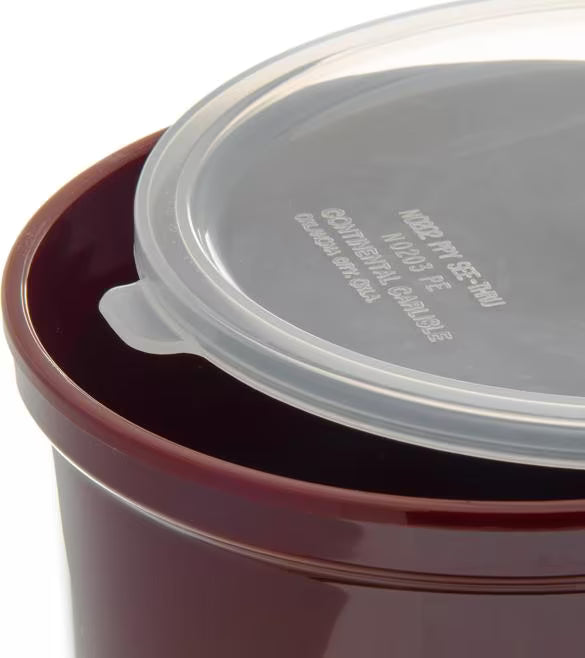 Serve condiments, sauces and sides with the 1.5 Quart Brown Classic Crock with Lid 031601. Durable SAN construction resists staining, breaking, chipping and scuffing while the included translucent snap on lid provides convenient coverage.