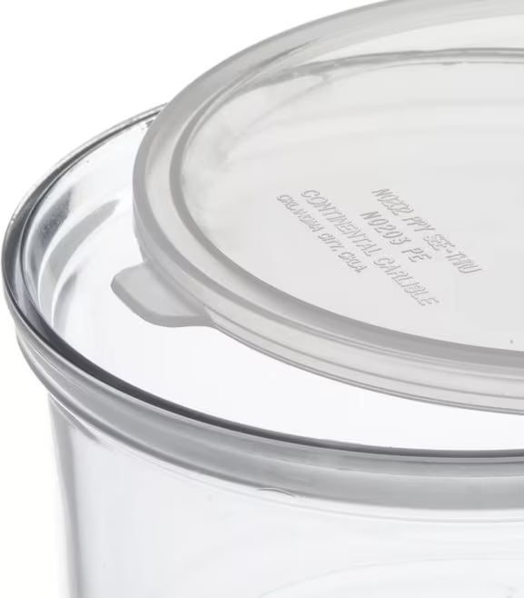 Serve condiments, sauces and sides with the 1.5 Quart Clear Classic Crock with Lid 031607. Durable SAN construction resists staining, breaking, chipping and scuffing while the clear design and included translucent snap on lid provide convenient visibility and coverage.