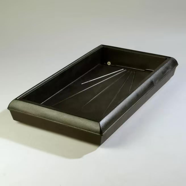 Serve chilled foods with the 4 Foot Black Five Star Buffet Bar 767003. Durable polyethylene construction and thick polyurethane foam insulation help hold ice for hours, making it ideal for restaurants, buffets and catering operations.