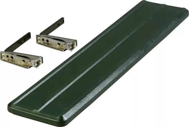 Expand your serving area with the 4 Foot Forest Green Six Star Food Bar Tray Slide 662008. Durable polyethylene construction, easy assembly and a scratch resistant textured finish make it ideal for commercial buffet and cafeteria setups.
