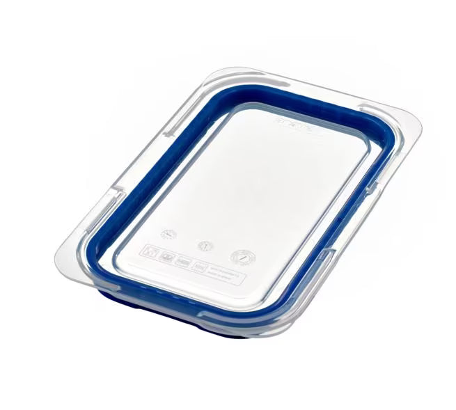 Keep food fresh with the GN 1/4 Size Clear Polypropylene Airtight Lid 09853. Features a rubber seal, spill-proof design and GastroNorm sizing for secure commercial food storage.