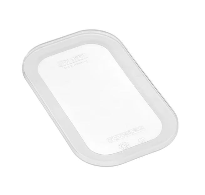 Preserve food freshness with the GN 1/4 Size Clear Silicone Food Pan Lid 91813. Airtight, flexible and transparent design is freezer safe to -40°F, microwave safe and oven safe up to 392°F.