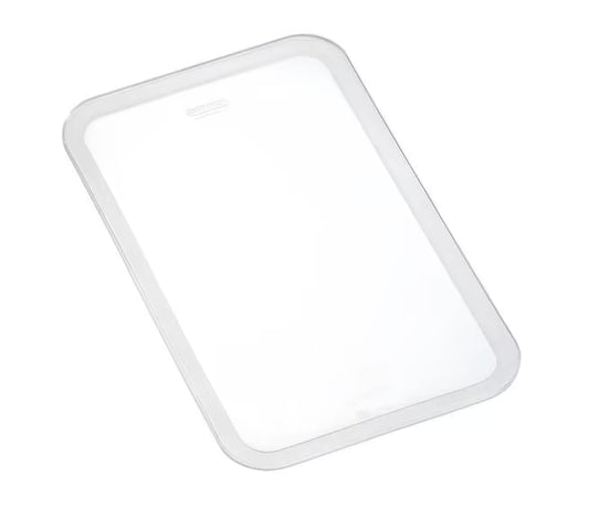 Preserve food freshness with the GN 1/1 Size Clear Silicone Food Pan Lid 91817. Airtight and flexible with clear visibility, freezer safety to -40°F, microwave compatibility and oven safety up to 392°F.