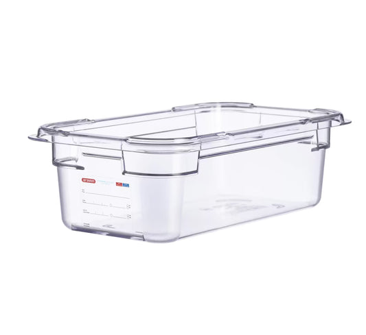 Organize food storage with the GN 1/3 Size 4 Inch Deep Clear Polycarbonate Food Pan 09840. Features an integrated traceability label, measuring scale, rounded edges and stain-resistant construction.