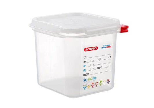 Store and preserve food efficiently with the GN 1/6 Size 6 Inch Deep 2.7 Qt Translucent Polypropylene Food Pan with Airtight Lid 03025. Features a double airtight seal, integrated label, ColorClip identification, and measurement indicators.