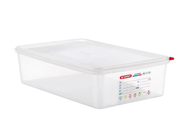 Store and preserve food efficiently with the Full Size 4 Inch Deep 14.4 Qt Translucent Polypropylene Food Pan with Airtight Lid 03036. Features a double airtight seal, integrated label, ColorClip identification, and measurement indicators.