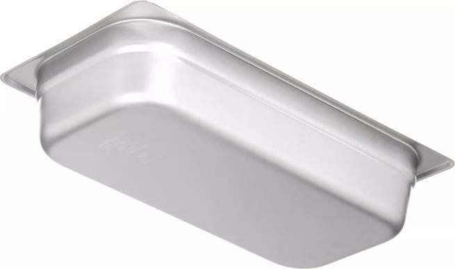Prepare and serve food efficiently with the DuraPan Light Gauge Stainless Steel Steam Table Hotel Pan 1/3 Size 2.5 Inch Deep 607132. Features spoonable bottoms, freezer-to-oven versatility, and Coldmaster compatibility.