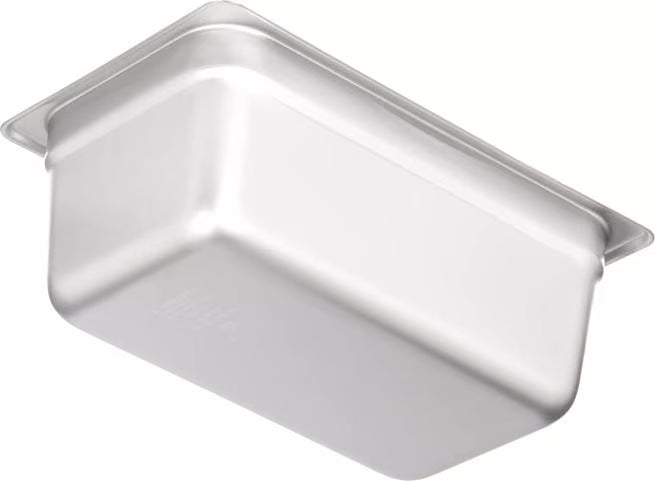 Prepare and serve food efficiently with the DuraPan Light Gauge Stainless Steel Steam Table Hotel Pan 1/4 Size 4 Inch Deep 607144. Features spoonable bottoms, freezer-to-oven versatility, and Coldmaster compatibility.