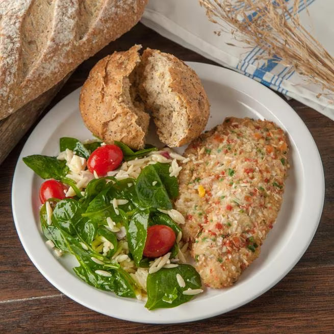 10" White Melamine Dinner Plate with break resistant, stain resistant construction. Ideal for restaurants, cafeterias, catering, and home dining.