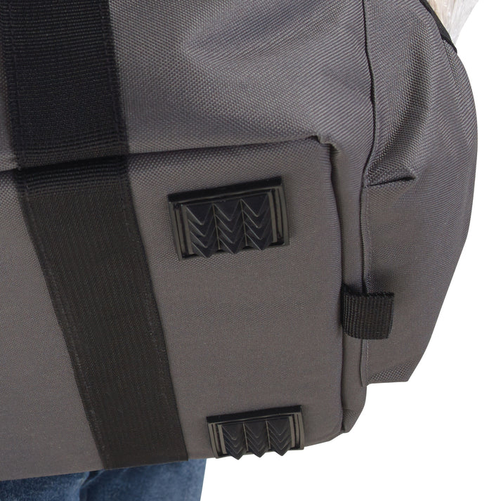 (Small 6/Pack, Medium 6/Pack, Large 4/Pack, X-Large 4/Pack) Premium Catering Bag is ideal for pizza boxes, food pans, and more. It will maintain the temperature for up to 45 minutes maximizing the delivery range. This catering bag features a transport strap made for a bike or scooter. The built-in rubber feet are great for long-lasting durability. Multiple heavy-duty carry straps are attached to stabilize the deliveries.
