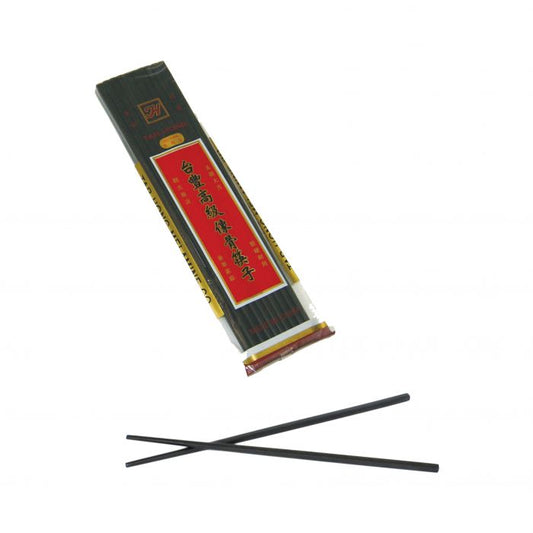 Thunder Group Melamine Chopstick 1000/Case is perfect for providing authentic Asian dining experience. Offering a classic look of bamboo but possessing the durability of melamine, these chopsticks are reusable and easy to clean. Thanks to a durable melamine, they will not crack or bend under pressure. Melamine chopsticks designed by Thunder Group are an optimal choice for any sushi bar or Asian restaurant, specializing in the most popular oriental dishes