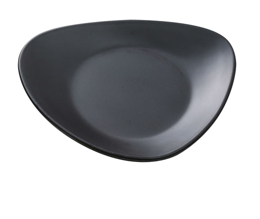 Yanco Triangle Plate MO-106BK It is made from durable and reliable melamine material, which makes the plate look like ceramics. You can use this stylish plate to serve any dish you want. For example, you can use it for rice, noodles, appetizers or hot meals. The Moderne collection has an elegant and stylish design. Performed in black color, it will perfectly fit any restaurant environment. Whether it's an Italian, Japanese or American cuisine, it will subtly emphasize the atmosphere of your establishme