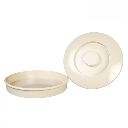 Thunder Group Tortilla Server with Lid is a perfect solution for your food-serving establishment. It can be used for serving fresh-baked tortillas, pies or other appetizers. Manufactured from durable and reliable melamine, this dinnerware is popular for being unbreakable and affordable at the same time. All items in the Nustone collection have a great appearance. Made in rich tan color, this server will perfectly fit any establishment. 