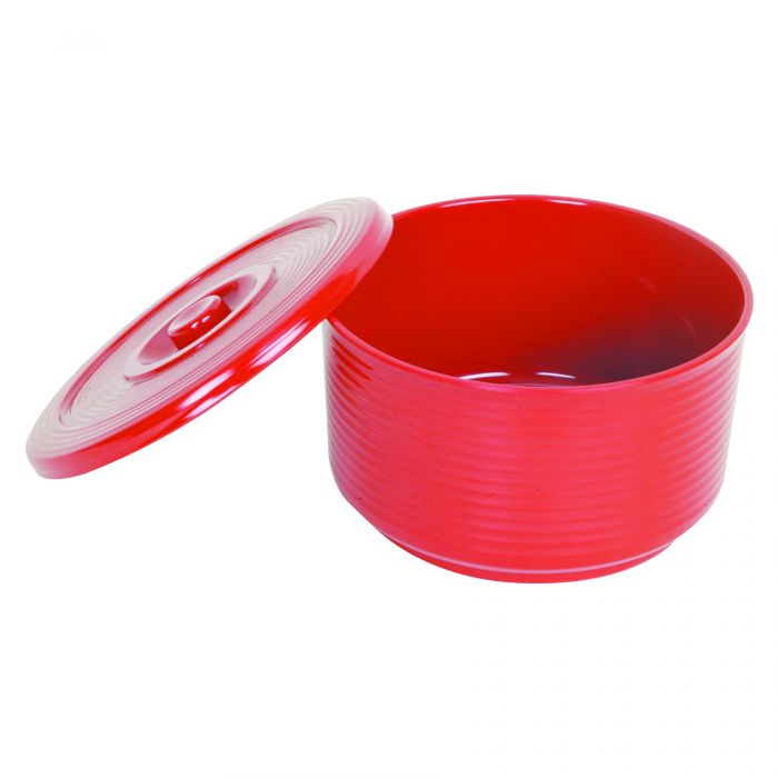 Thunder Group Rice Container with Lid is a practical and durable solution for storing rice and other dry goods in commercial and high-volume foodservice settings. With a 72 oz capacity and a 7 1/2" diameter, this container offers ample storage space while maintaining a compact profile. Its secure-fitting lid helps preserve freshness and protect contents from contaminants, making it ideal for use in kitchens, restaurants, and catering operations. 
