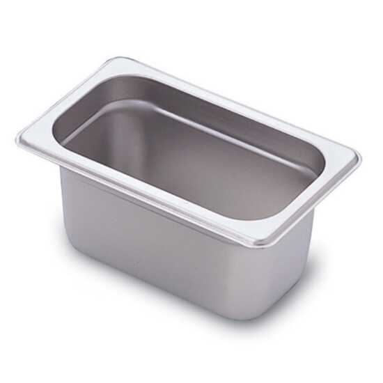 The Prepline 1/9 size 6" deep stainless steel steam table/hotel pan is designed for optimal food storage and serving, perfect for buffets and catering in commercial kitchens, ensuring durability and performance.