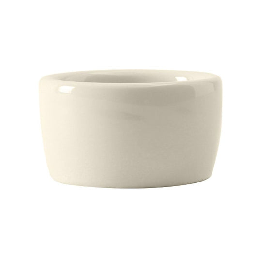 Yanco Pipkin PIP-2 is a compact yet stylish addition to any restaurant, café, or catering setup. Designed for serving condiments, dressings, and salsas, this pipkin features a sleek, smooth surface that enhances food presentation. Its durable porcelain construction ensures resistance to chipping and scratching, making it a long-lasting serveware option for busy establishments.