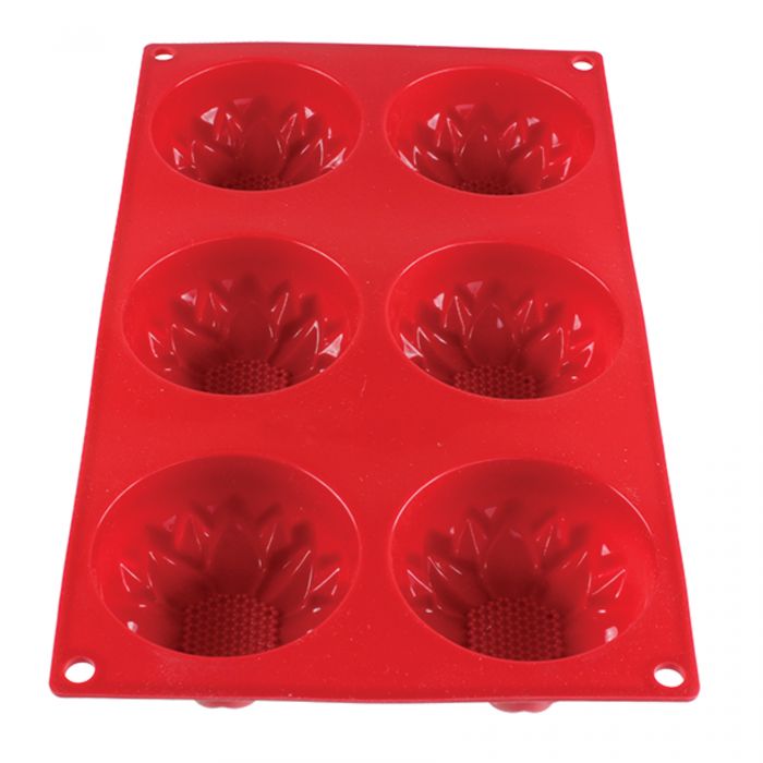 Thunder Group Dahlia Baking Mold is perfect for baking, freezing, cutting, and forming, these molds are one of the most versatile tools in a kitchen. Create attractive plate presentations by layering salads and grains or bake individual cake and pastry portions without waste. The mold is perfect for any small pastries. They are also dishwasher safe.