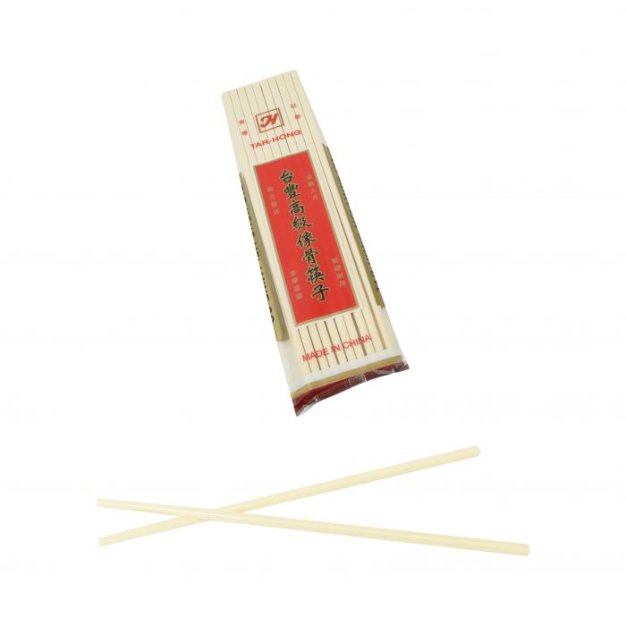 Thunder Group Plain White Chopsticks offer a clean and elegant dining solution for both casual and upscale foodservice settings. Made from durable plastic, these white chopsticks are designed for longevity and repeated use, combining functionality with a refined appearance. Their grouped and sealed packaging ensures hygienic handling, making them ideal for maintaining cleanliness in high-volume environments.