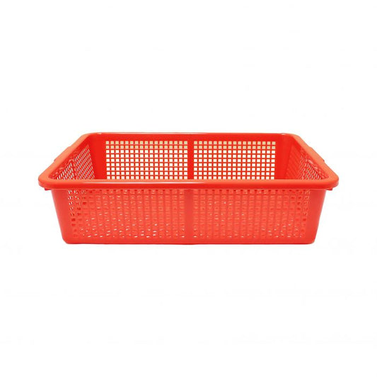 Thunder Group Square Colander is a versatile addition to both home and commercial kitchens. It is ideal for straining fruits and vegetables of all types. This red rectangular colander is made of durable plastic. The item is light weight and stackable for storage. This NSF certified Thunder Group colander is easy to clean and will withstand heavy duty use.