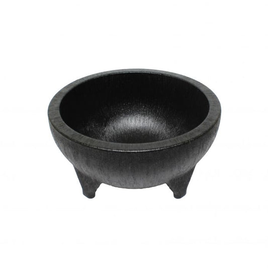 Thunder Group Molcajete Salsa Bowl is a compact and reliable serving dish that blends functionality with traditional charm. Made from sturdy black plastic, this bowl mimics the rustic appearance of a classic molcajete, adding a touch of authenticity to any table. Its 56 oz. capacity makes it ideal for serving salsa, dips, condiments, or small appetizers, whether in a restaurant, catering setup, or home kitchen. 