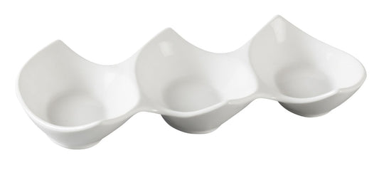 Yanco 3-Compartment Plate PS-2111 is an ideal solution for food-serving establishments looking for elegant and high-quality tableware. This porcelain dish is perfect for serving dips, sauces, and desserts, and features a stylish design from the Piscataway collection that complements any setting. Whether used in restaurants, catered events, outdoor dining areas, or hotels, it provides a practical and attractive dinnerware option.
