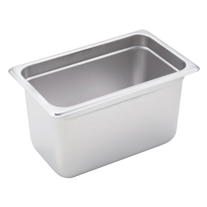 Steam Pan fits snugly on a steam table while its flattened edge prevents steam from escaping around the pan. This model is constructed from durable 22 gauge 18/8 stainless steel. For added convenience, the steam pan can be stacked to save space while its anti-jam design ensures hassle-free separation. This pan is perfect for holding and serving signature casseroles, salads, and more. This model is also NSF listed.