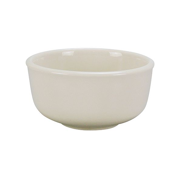 Yanco Jung Bowl RE-135 is a stylish and versatile addition to any dining setup. With a 13.5-ounce capacity, it is ideal for serving soups, bouillons, side dishes, and snacks. Its smooth American white finish enhances food presentation, making it suitable for both casual and upscale establishments. Crafted from durable porcelain, this bowl is designed to withstand daily use while maintaining its elegant appearance.
